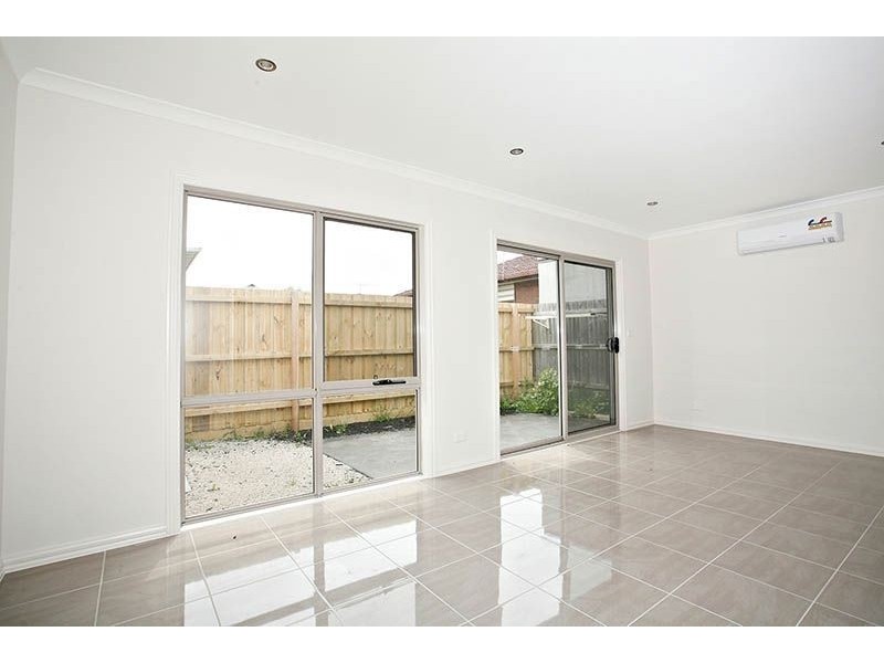 2/6 Edna Street, Thomastown VIC 3074