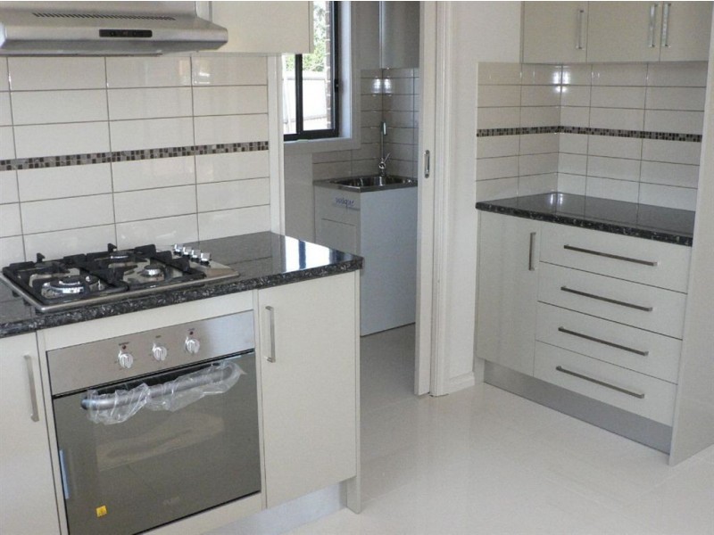 2/2 Alfa Court, Lalor VIC 3075