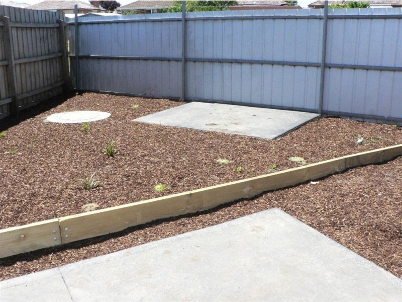 2/2 Alfa Court, Lalor VIC 3075