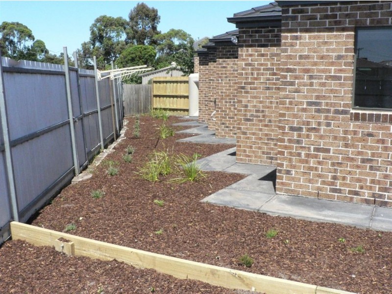 2/2 Alfa Court, Lalor VIC 3075