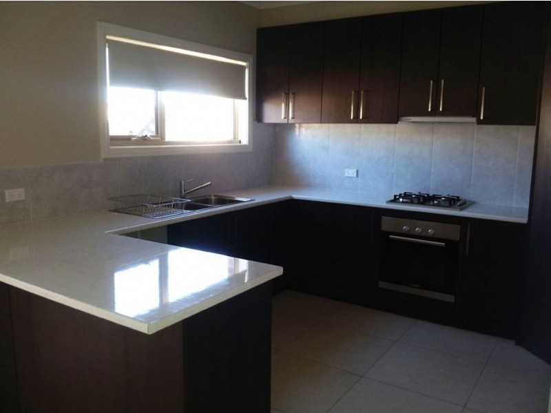 3/40 Home Street, Reservoir VIC 3073