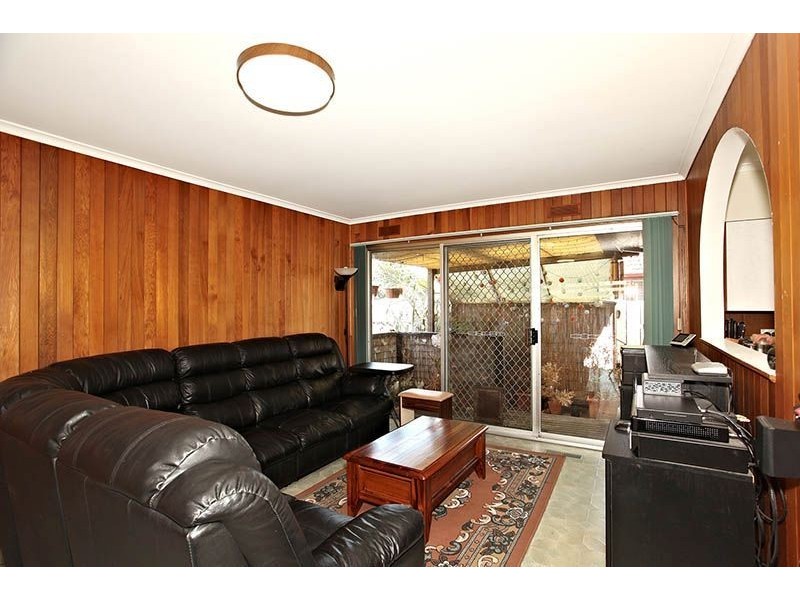 11 Kemp Avenue, Thomastown VIC 3074