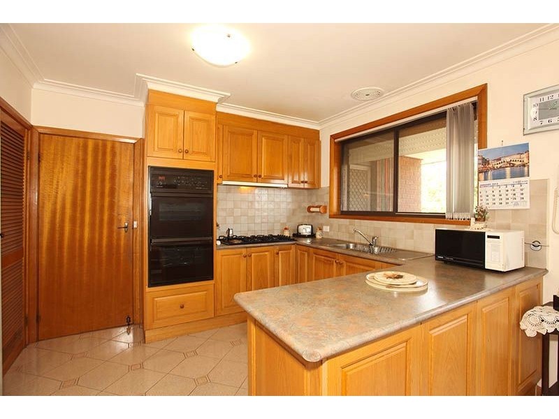12 Kalorama Place, Thomastown VIC 3074