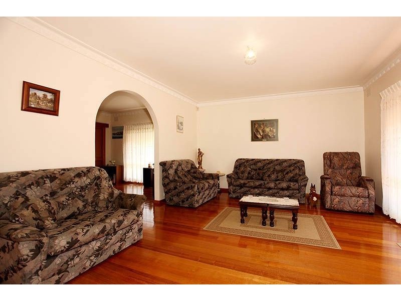 12 Kalorama Place, Thomastown VIC 3074