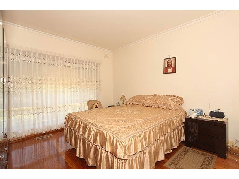 12 Kalorama Place, Thomastown VIC 3074