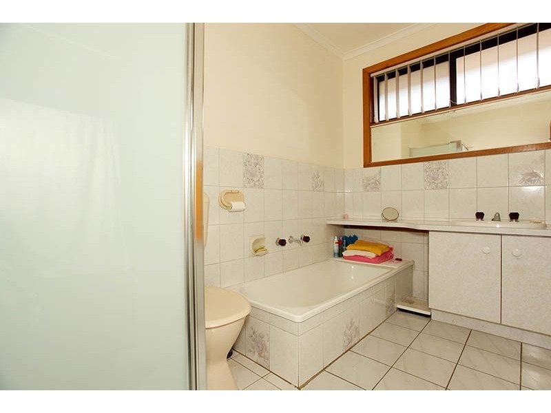 12 Kalorama Place, Thomastown VIC 3074