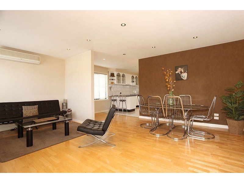 12 Luzon Court, Lalor VIC 3075