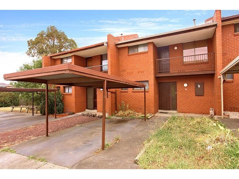 7/51 Spring Street, Thomastown VIC 3074
