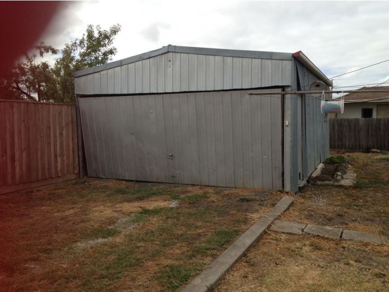 27 Travers Street, Thomastown VIC 3074