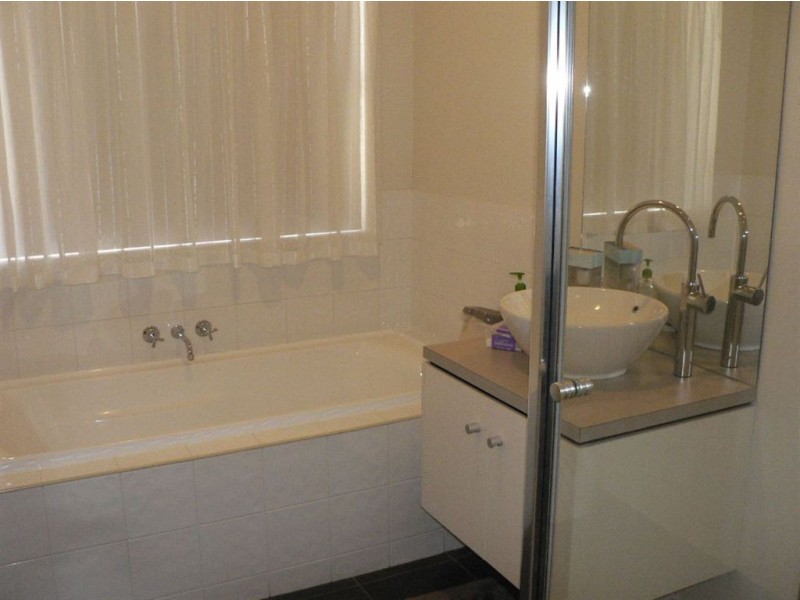 18 Juggal Close, Epping VIC 3076