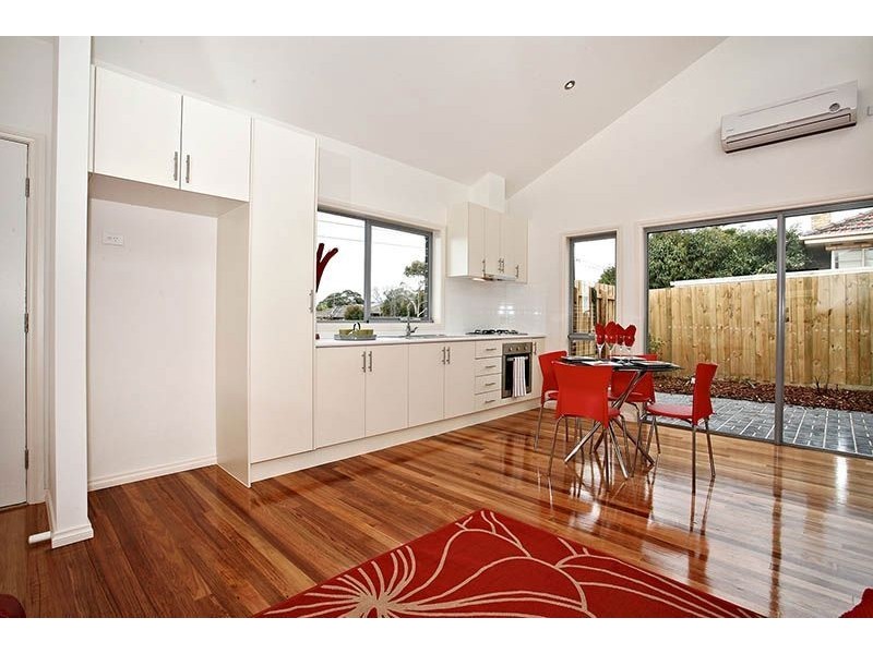 4/88 Purinuan Road, Reservoir VIC 3073