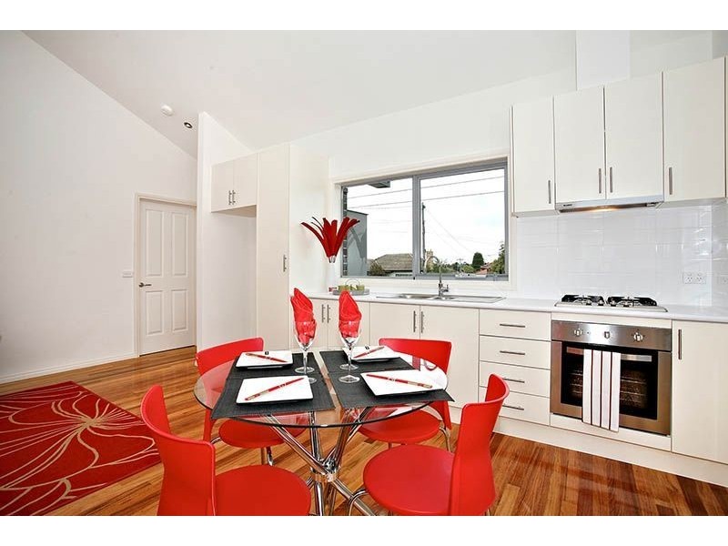 4/88 Purinuan Road, Reservoir VIC 3073
