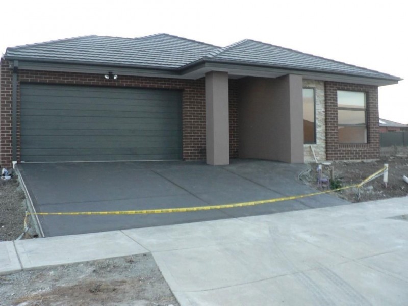 22 Risdon Chase, Wollert VIC 3750