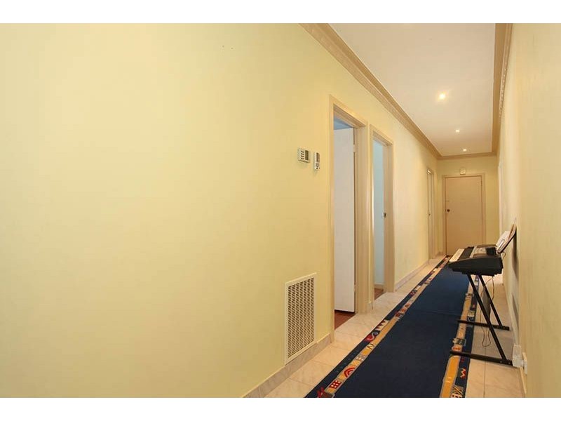 8 Hakea Court, Thomastown VIC 3074