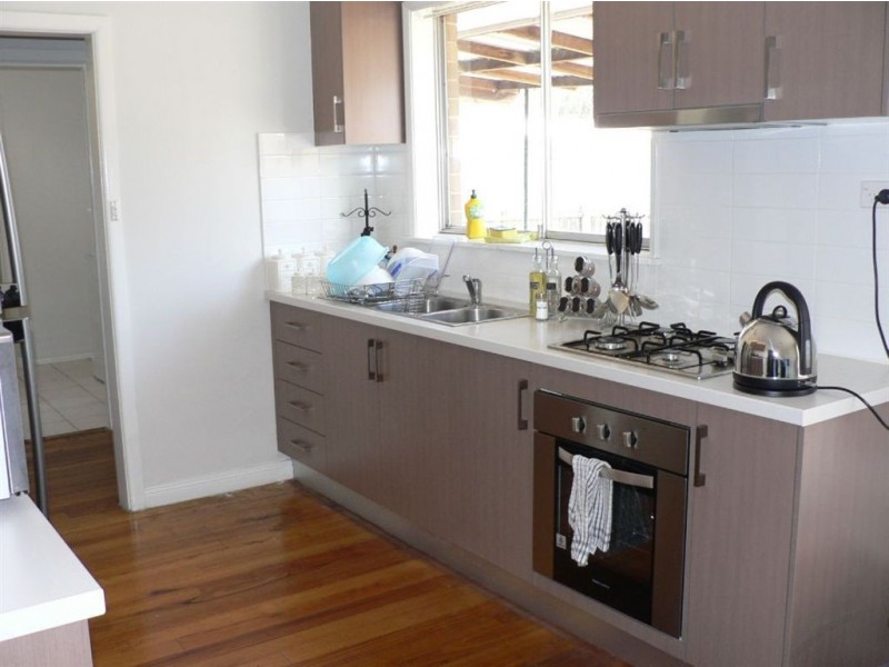 23 Chapman Avenue, Thomastown VIC 3074