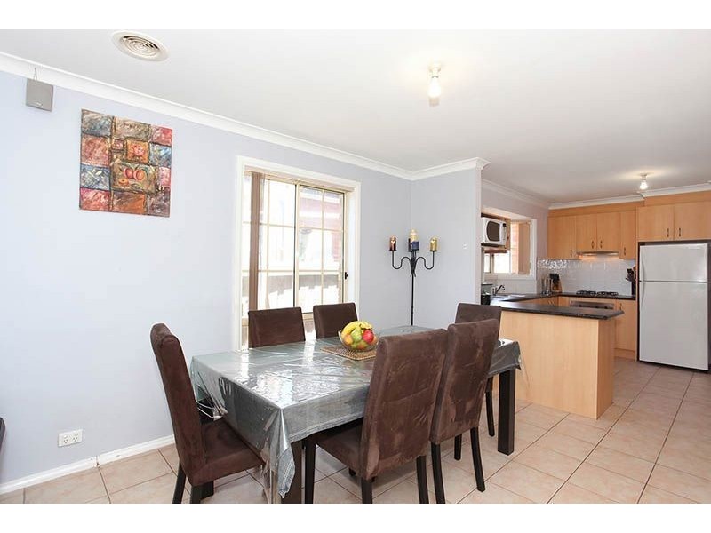 10 Kathryn Avenue, Lalor VIC 3075