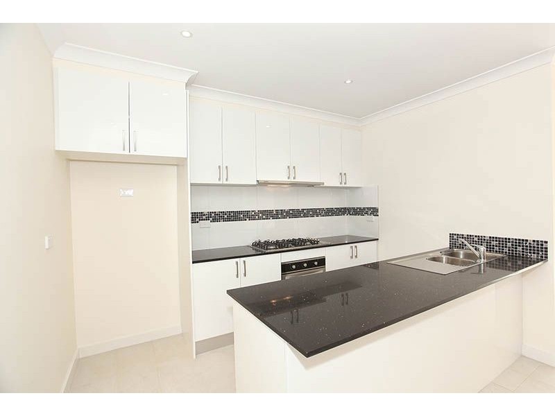 2/6 Mackey Street, Lalor VIC 3075