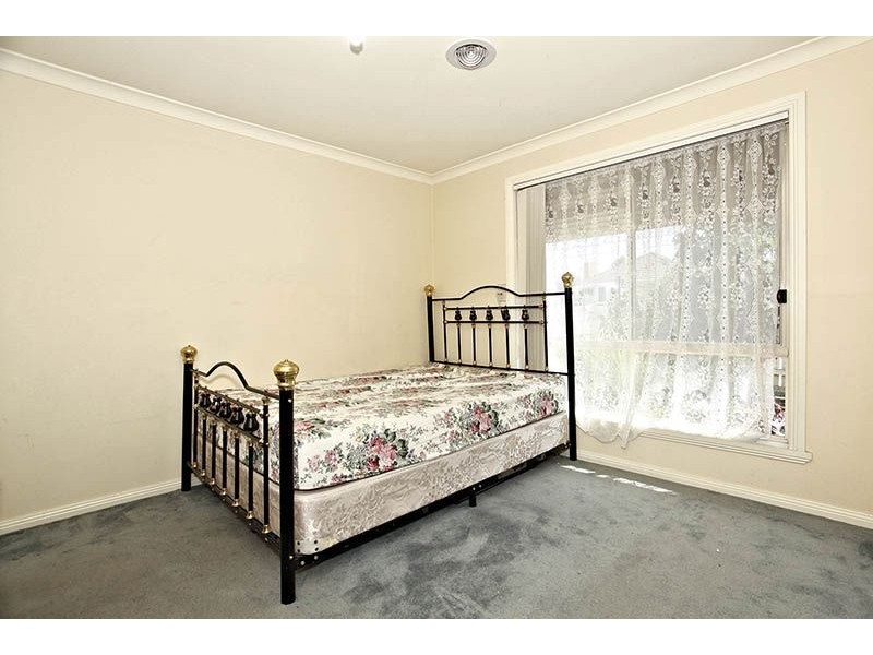 1/5 Newton Street, Thomastown VIC 3074