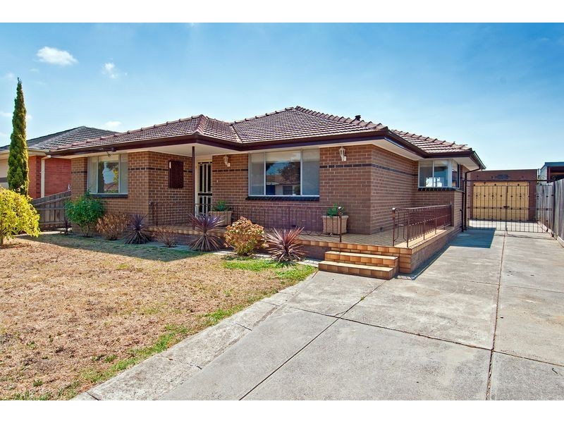 10 Burton Street, Lalor VIC 3075