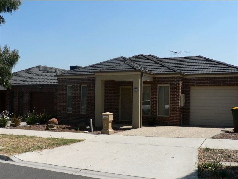 28 Alhambra Drive, Epping VIC 3076