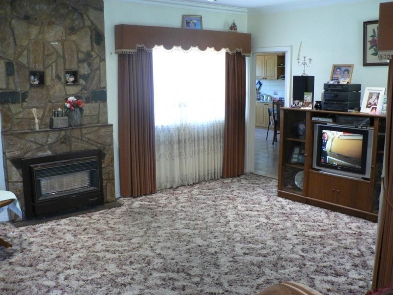 9 Highlands Road, Thomastown VIC 3074