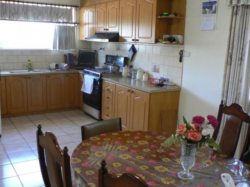 9 Highlands Road, Thomastown VIC 3074