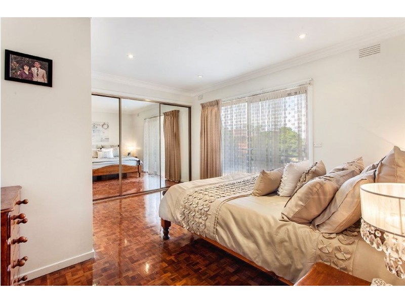 7 Greenstone Court, Thomastown VIC 3074