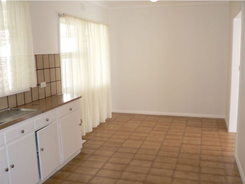 77 Messmate Street, Lalor VIC 3075