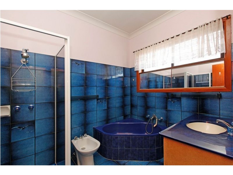 11 Greenstone Court, Thomastown VIC 3074