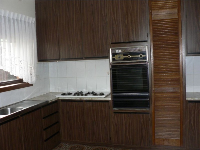 11 Brigette Court, Lalor VIC 3075