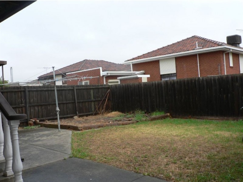 11 Brigette Court, Lalor VIC 3075