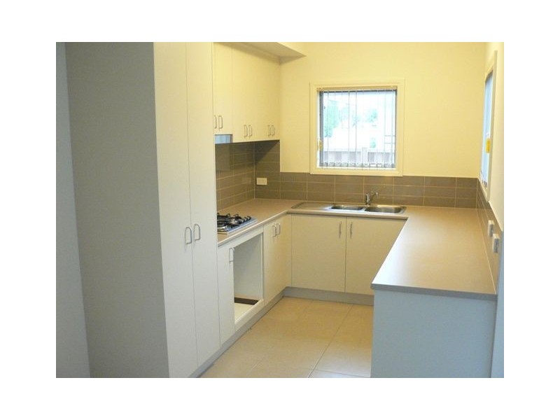 1/12 Newton Crescent, Lalor VIC 3075