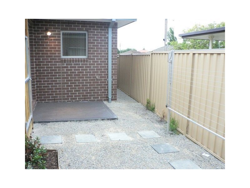 1/12 Newton Crescent, Lalor VIC 3075