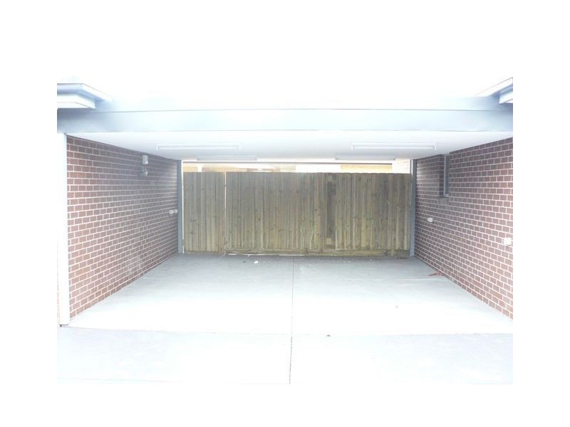 1/12 Newton Crescent, Lalor VIC 3075