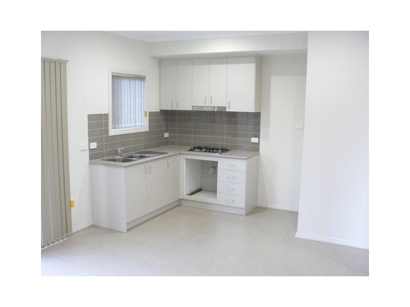6/12 Newton Crescent, Lalor VIC 3075