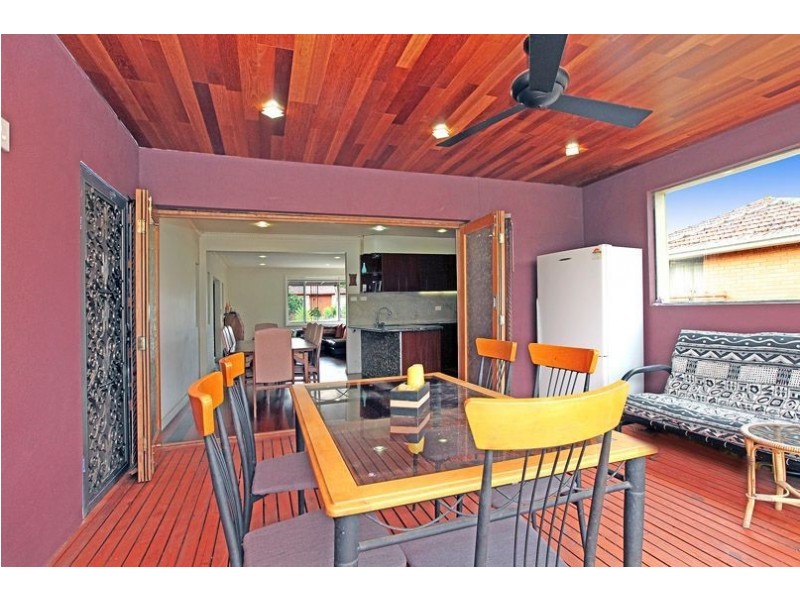 6 Kanimbla Drive, Lalor VIC 3075