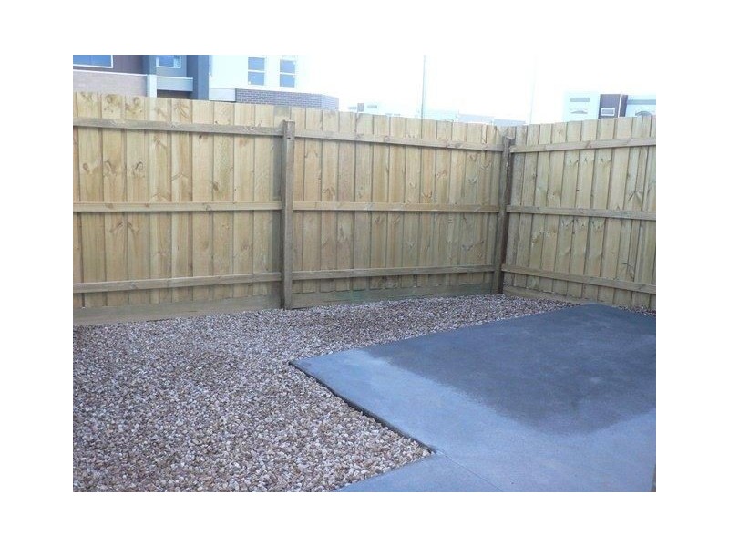 10 Gottloh Street, Epping VIC 3076