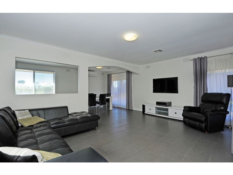 172 Darebin Drive, Lalor VIC 3075