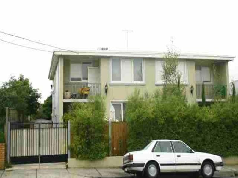 2/15 Hutton street, Thornbury VIC 3071