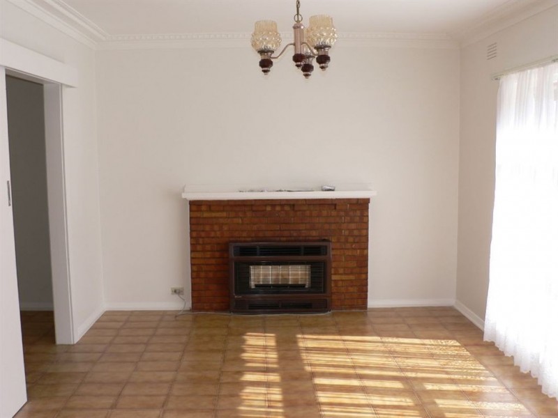 77 Messmate Street, Lalor VIC 3075