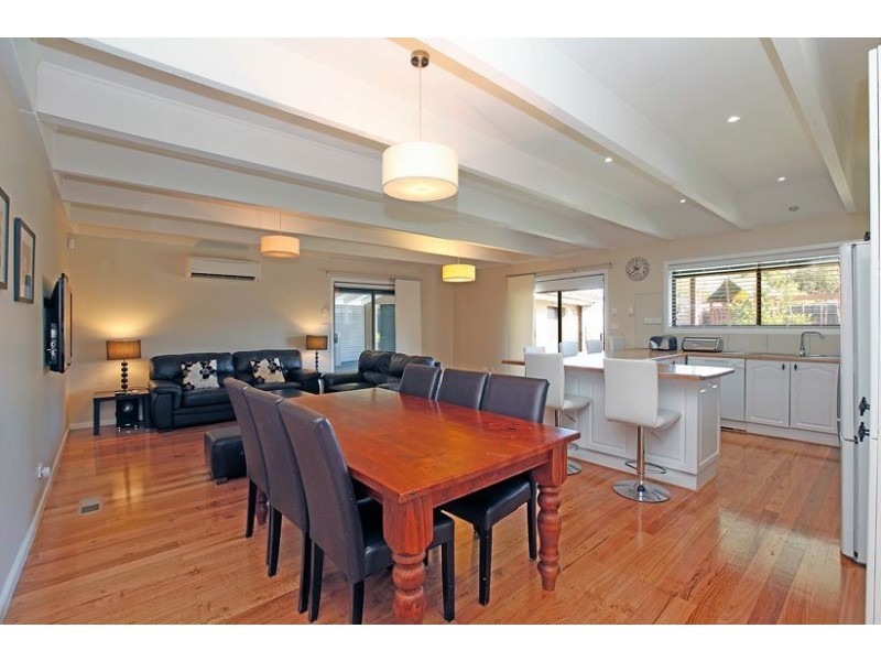 20 Smith Avenue, Thomastown VIC 3074