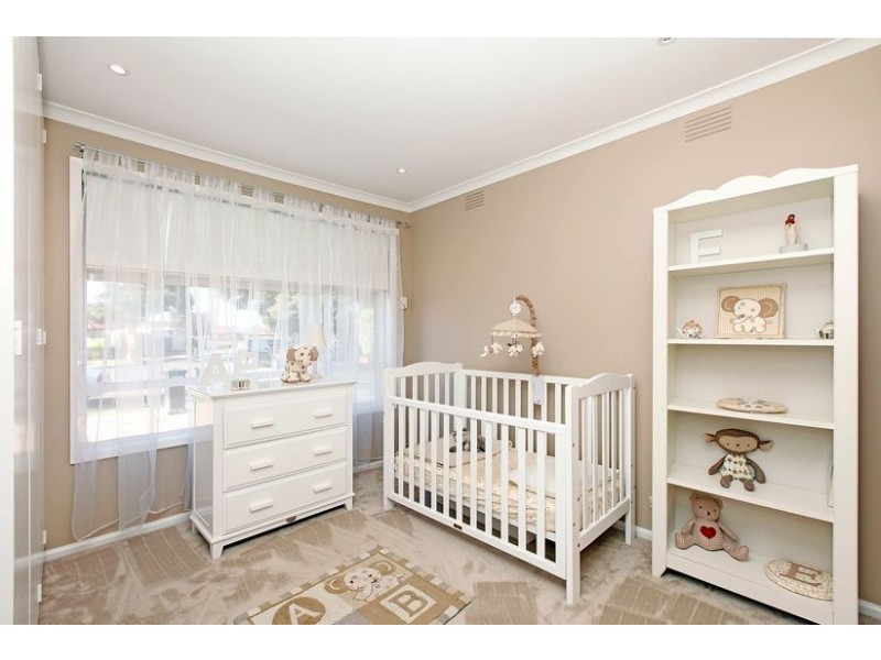 20 Smith Avenue, Thomastown VIC 3074