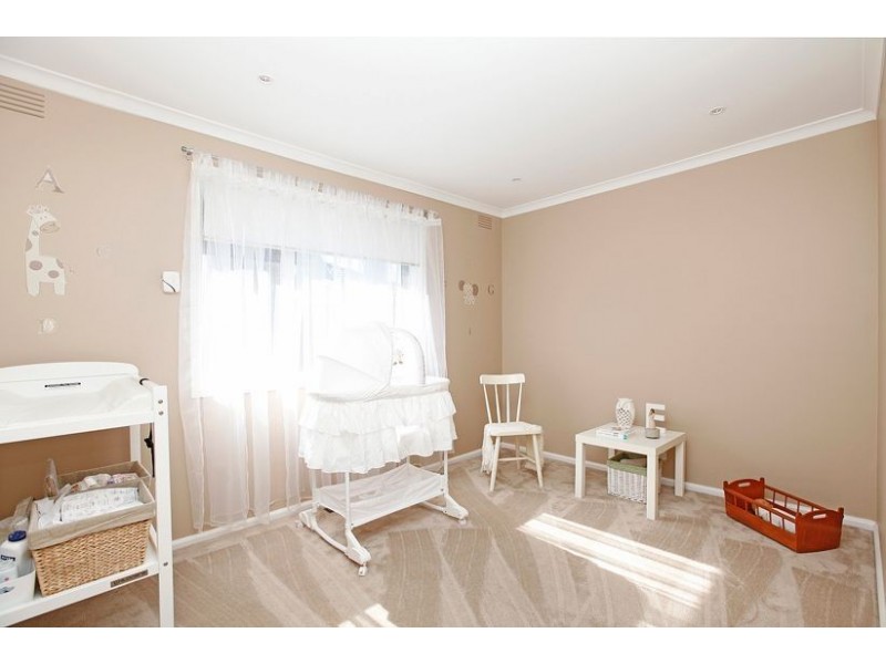 20 Smith Avenue, Thomastown VIC 3074