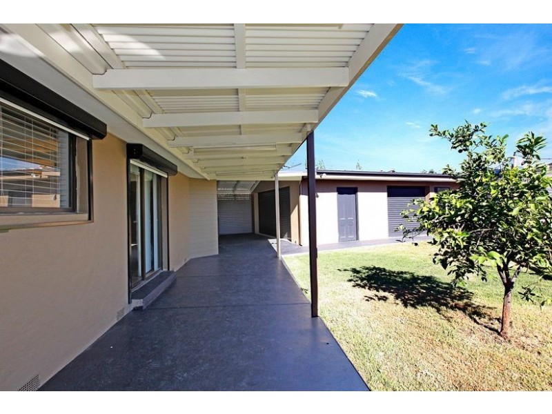 20 Smith Avenue, Thomastown VIC 3074