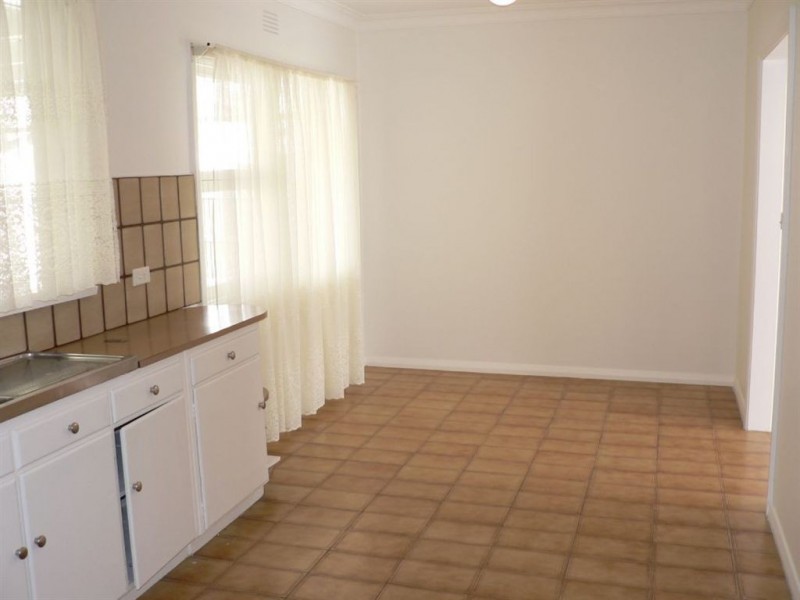 77 Messmate Street, Lalor VIC 3075