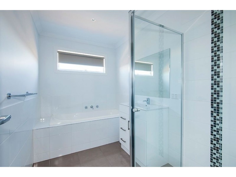 2 Oriano Street, Epping VIC 3076