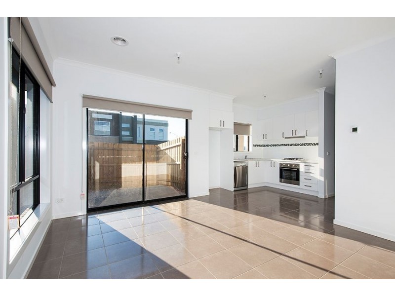 16 Gottloh Street, Epping VIC 3076