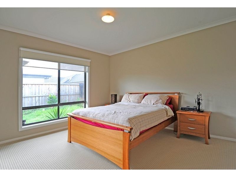 12 Mirka Drive, Lalor VIC 3075