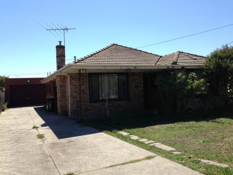 102 Alexander Avenue, Thomastown VIC 3074