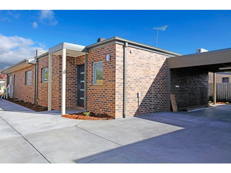 2/8 Clarke Street, Thomastown VIC 3074